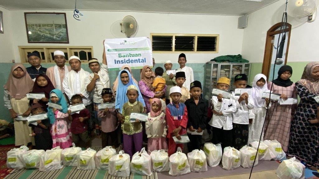 LAZ SIDOGIRI SANTUNI YATAMA PADA PERINGATAN MAULID NABI