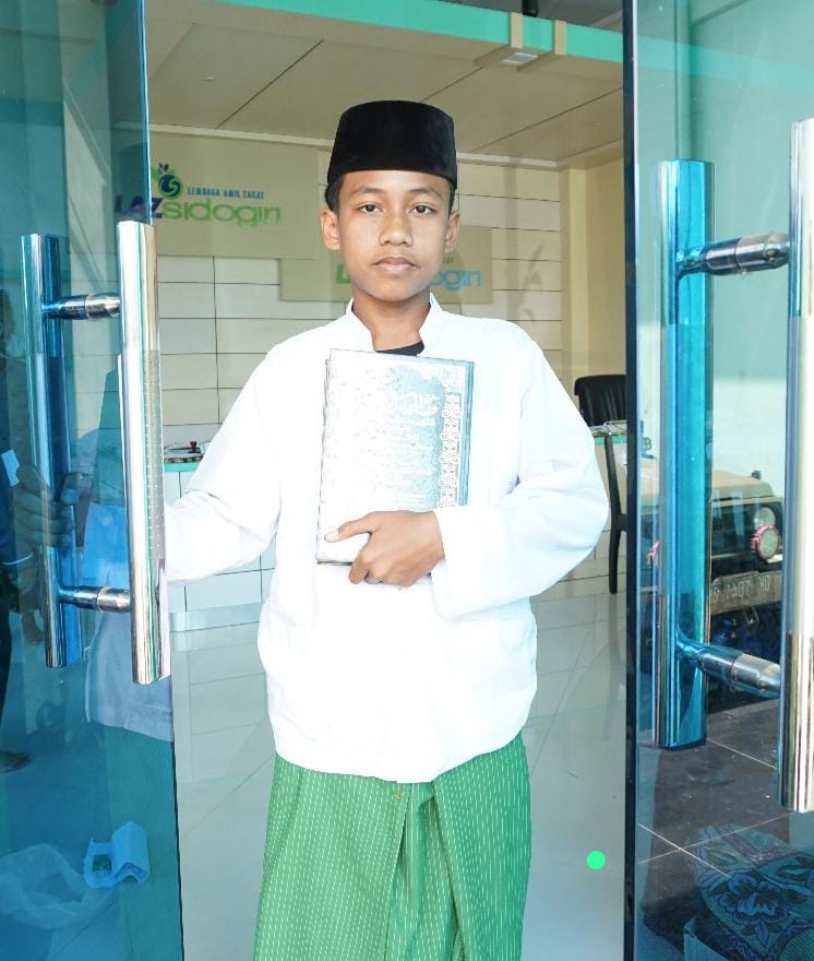 YATIM SEJAK KELAS 1 SD JUARA BACA KITAB DI USIA DINI