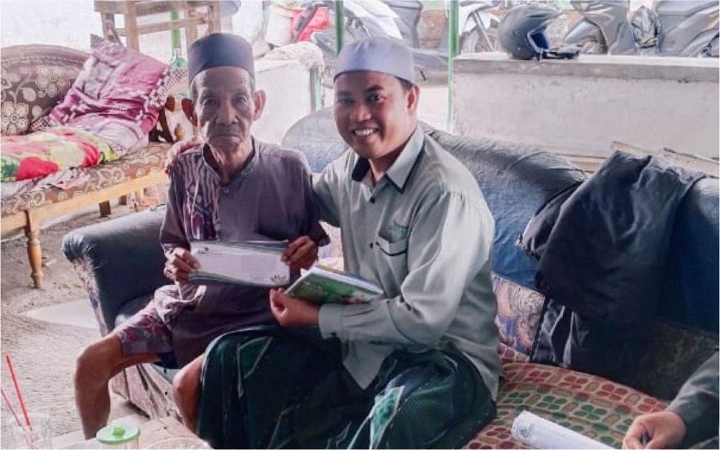 LAZ SIDOGIRI RINGANKAN BIAYA BENAH RUMAH DI PASURUAN