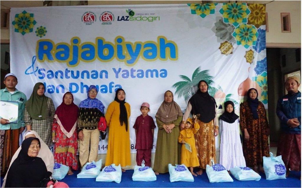 LAZ SIDOGIRI BERBAGI PAKET SEMBAKO UNTUK YATAMA DAN DHUAFA DI PASURUAN